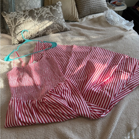 NWT Abercrombie Sydney Smocked Dipped-Waist Midi Dress - Picture 7 of 8